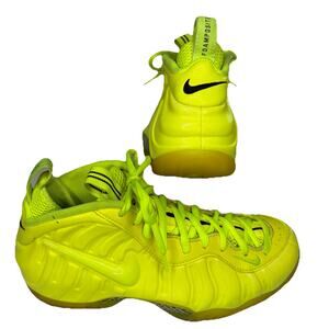 Nike Air Foamposite Pro Volt Men's size 12 Sneakers Yellow Shoes Gift